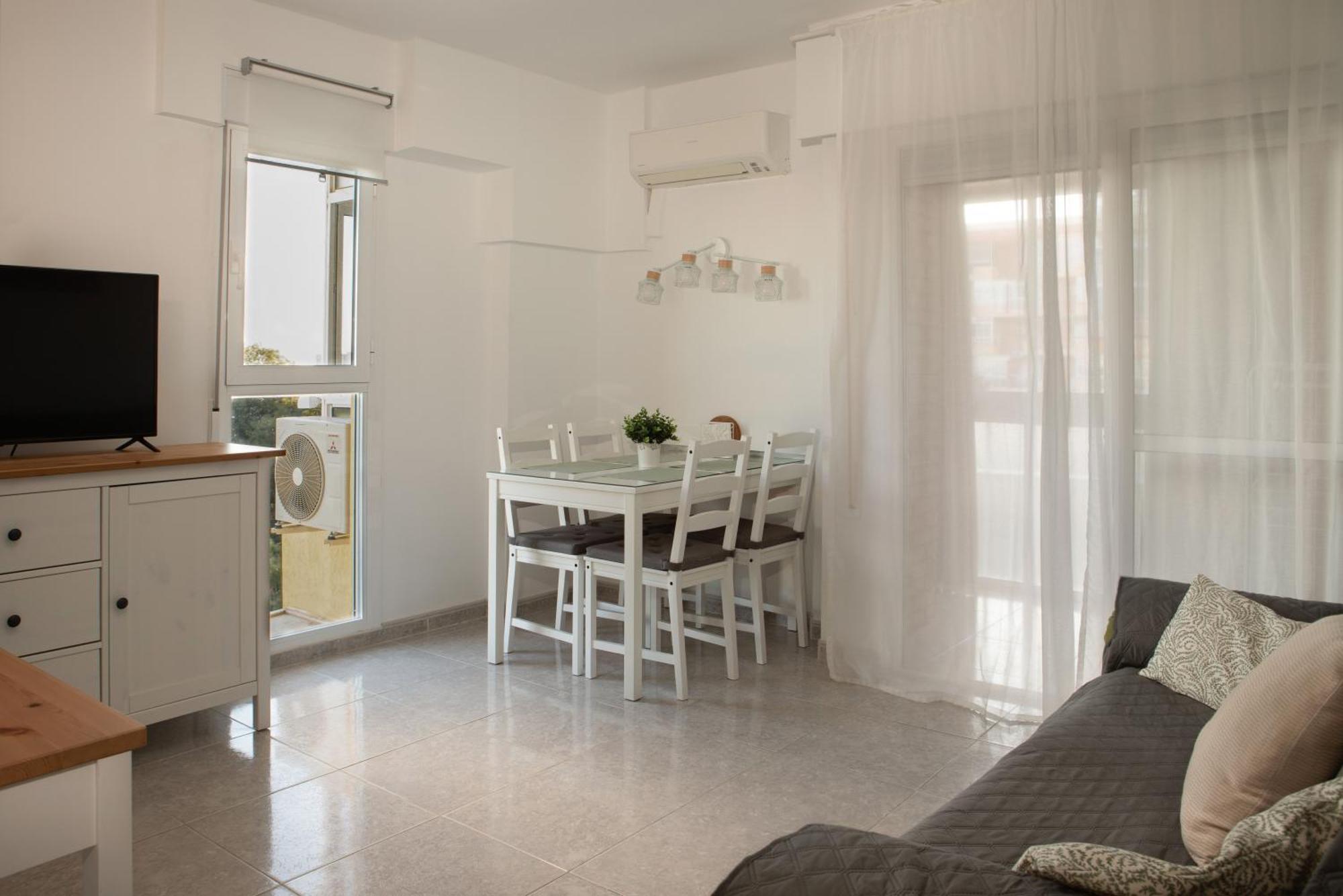 Blue Horizon 1Bedroom Apartment Бенальмадена Екстер'єр фото